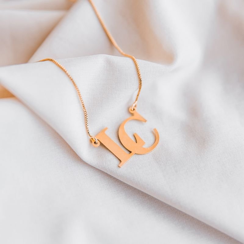 Colar Monograma (item personalizado, ler a descrição)