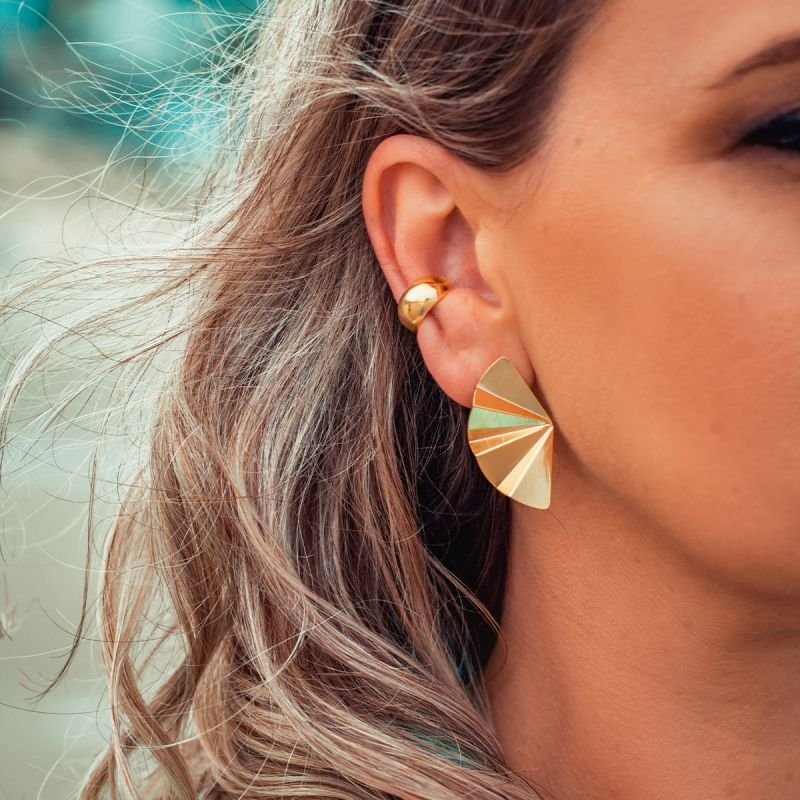 Brinco de leque folheado a ouro 18k