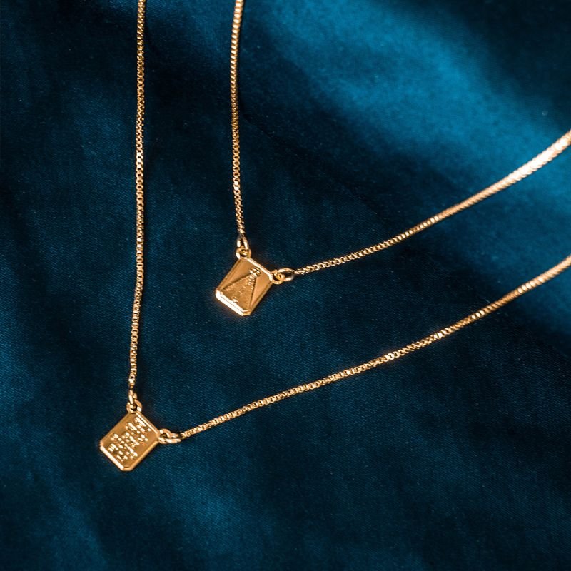 Escapulário Nossa Senhora Aparecida e Nossa Senhora do Carmo folheado a ouro 18k