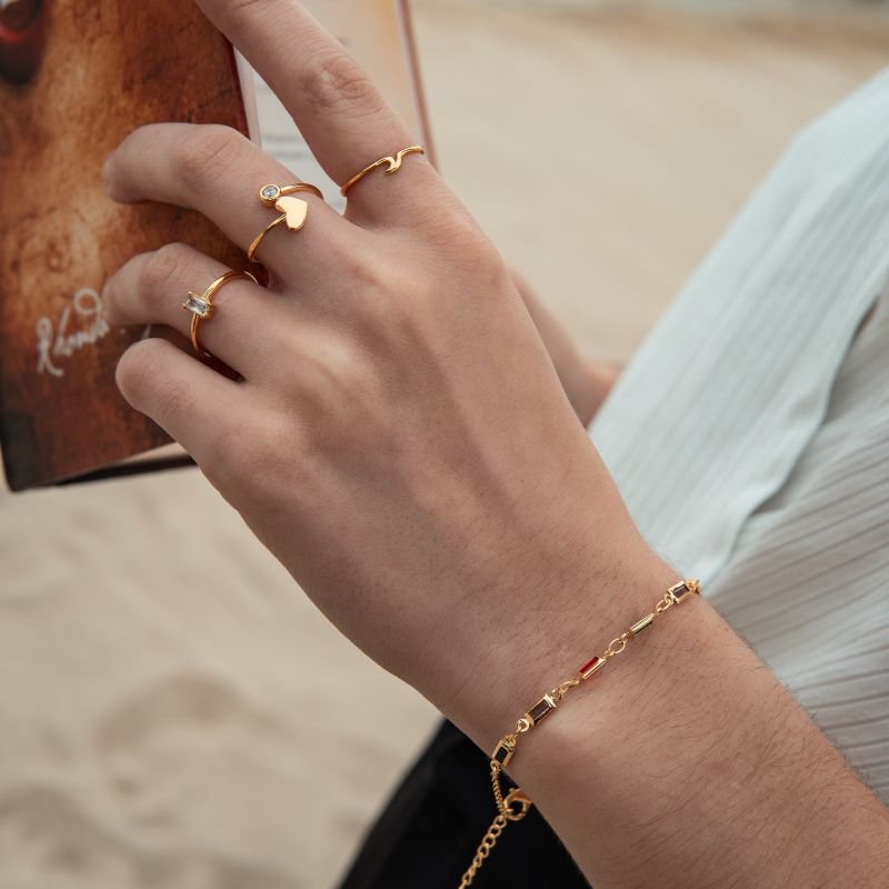 Anel de ondinha folheado a ouro 18k