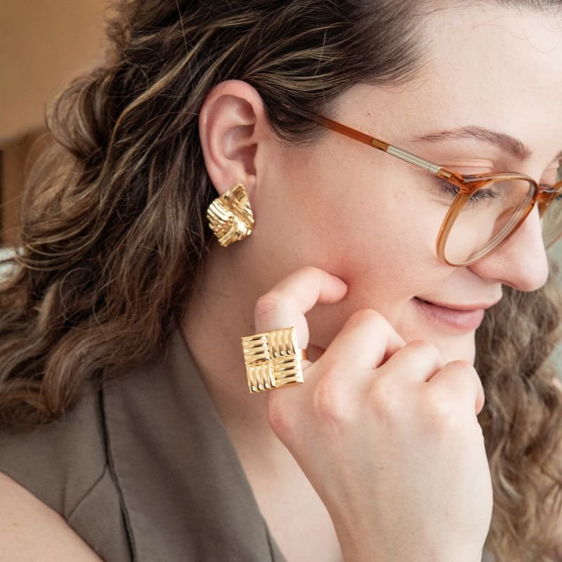 Anel BOSS regulável folheado a ouro 18k