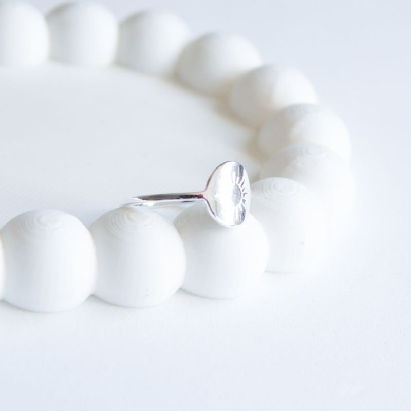 Anel Sol regulável folheado a prata