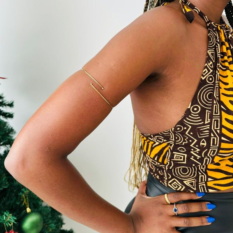 Bracelete de Muque minimalista folheado a ouro 18k