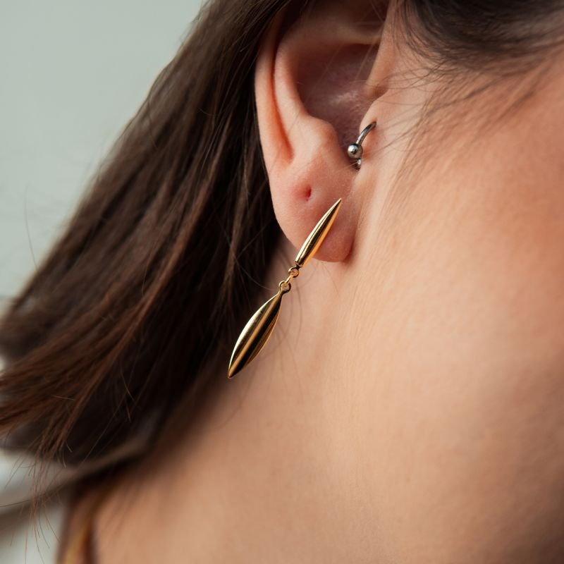 Brinco de losango folheado a ouro 18k