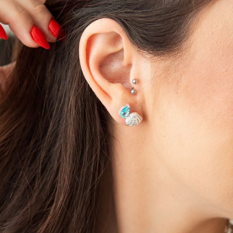 Brinco gota aquamarine folheado a prata