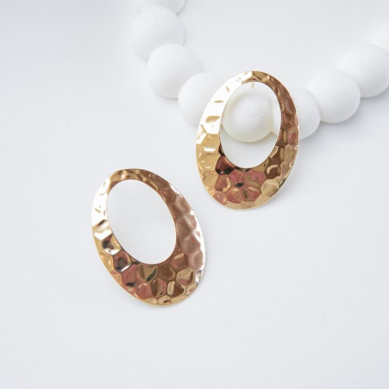 Brinco Poderosa folheado a ouro 18k