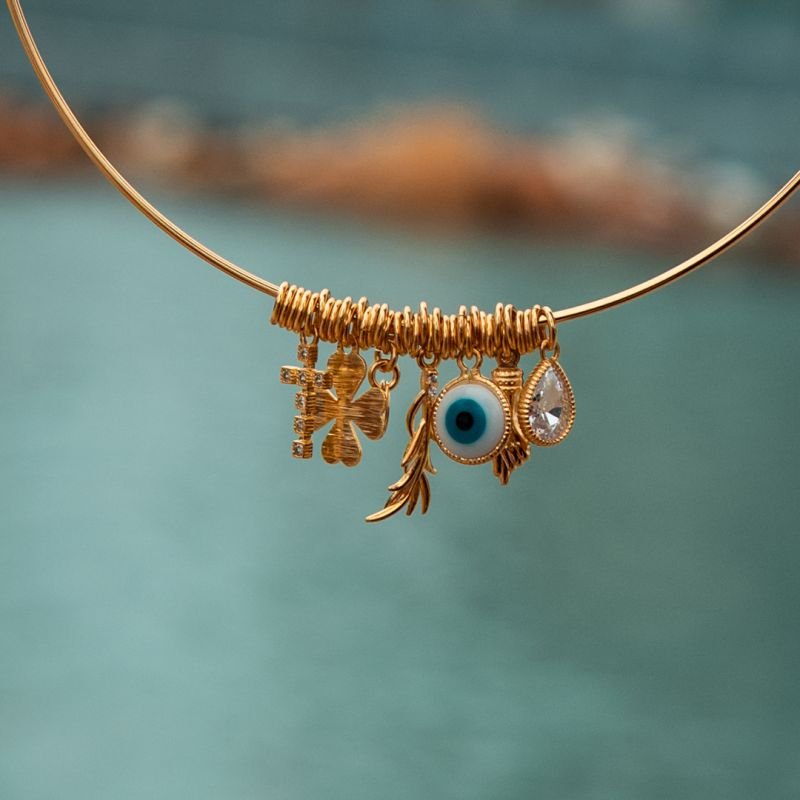 Choker Amuleto da Sorte folheada a ouro 18k