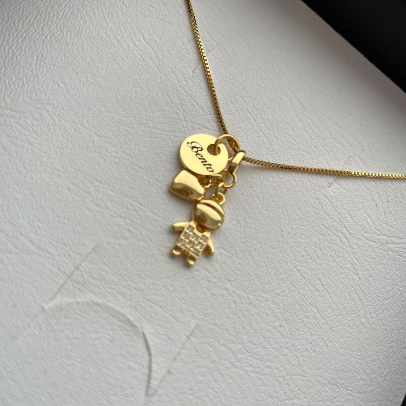 Colar de filho personalizável com plaquinha de nome folheado a ouro 18k - 2 dias úteis para entrega