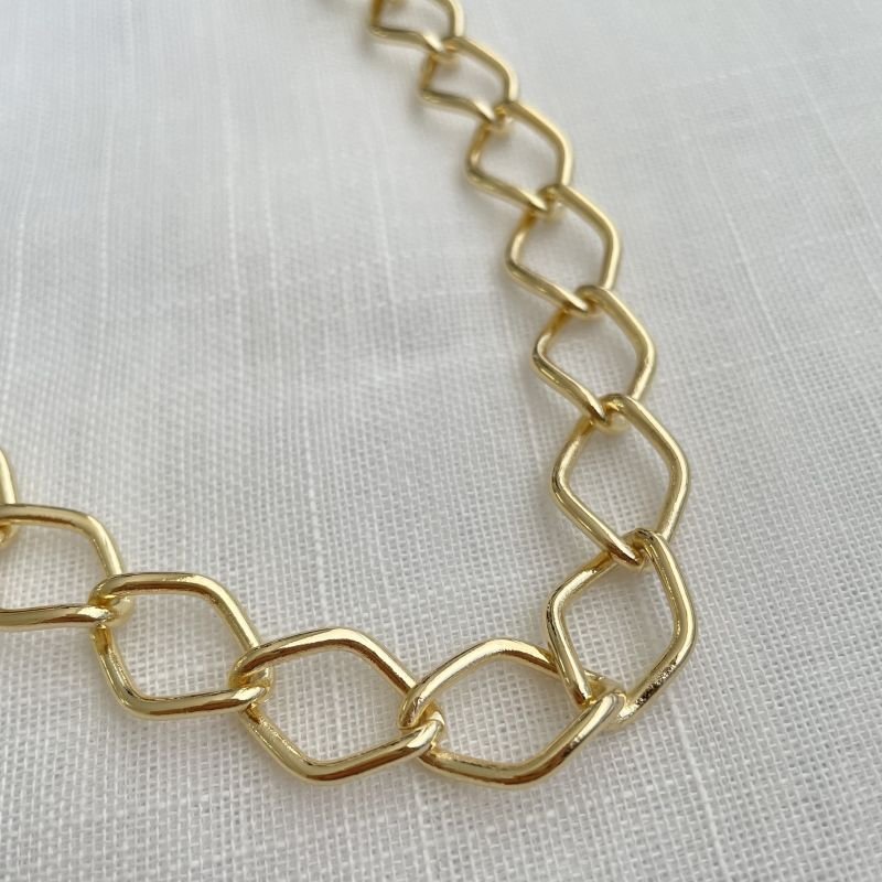 Colar Elos Groumet com Fios Longos folheado a ouro 18k