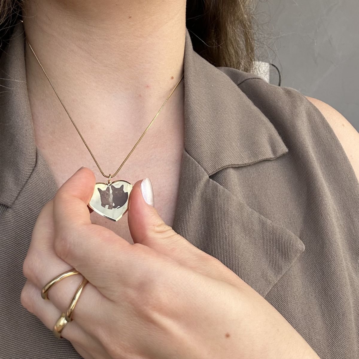 Colar Memórias Felizes folheado a ouro 18k - 2 dias úteis para envio