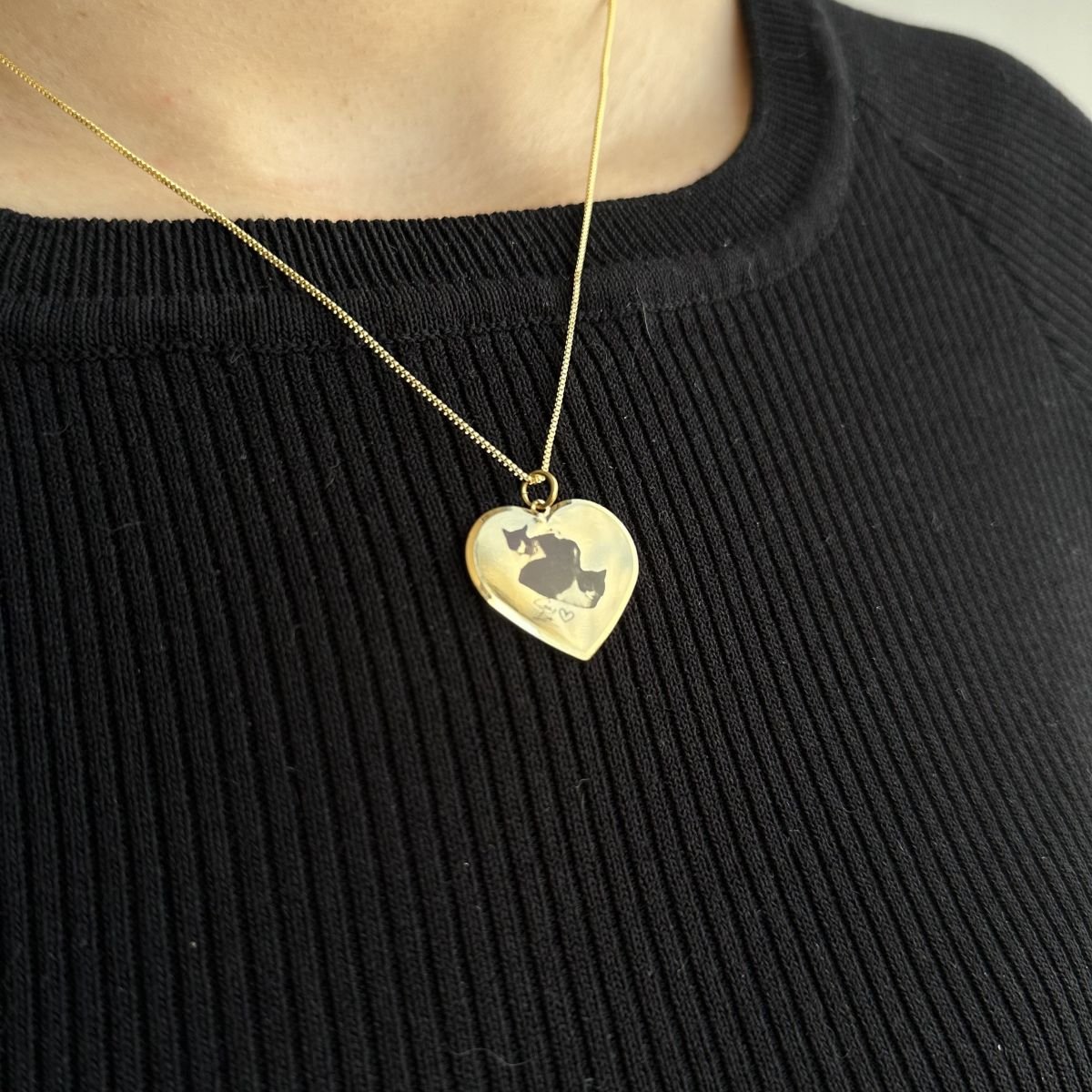 Colar Memórias Felizes folheado a ouro 18k - 2 dias úteis para envio
