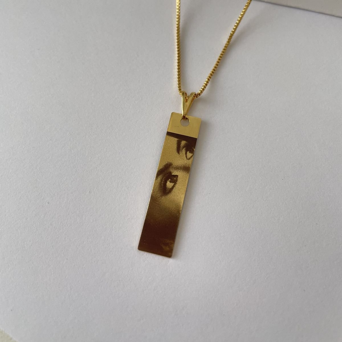 Colar Olhar folheado a ouro 18k - 2 dias úteis para envio