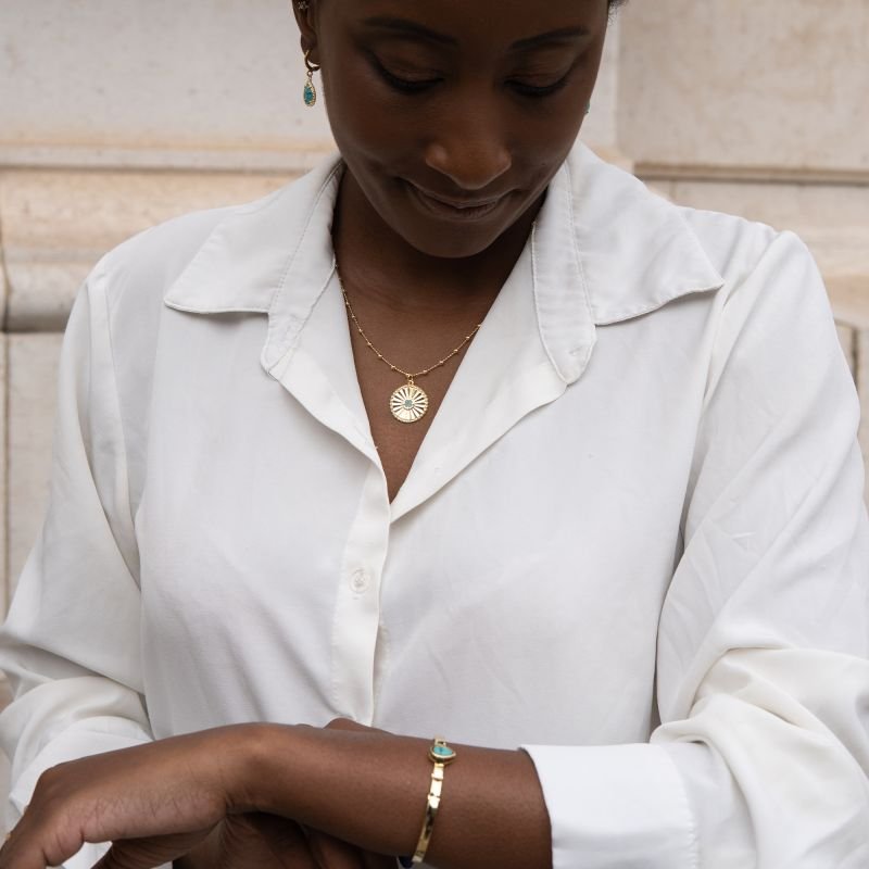 Colar raiado turquesa folheado a ouro 18k