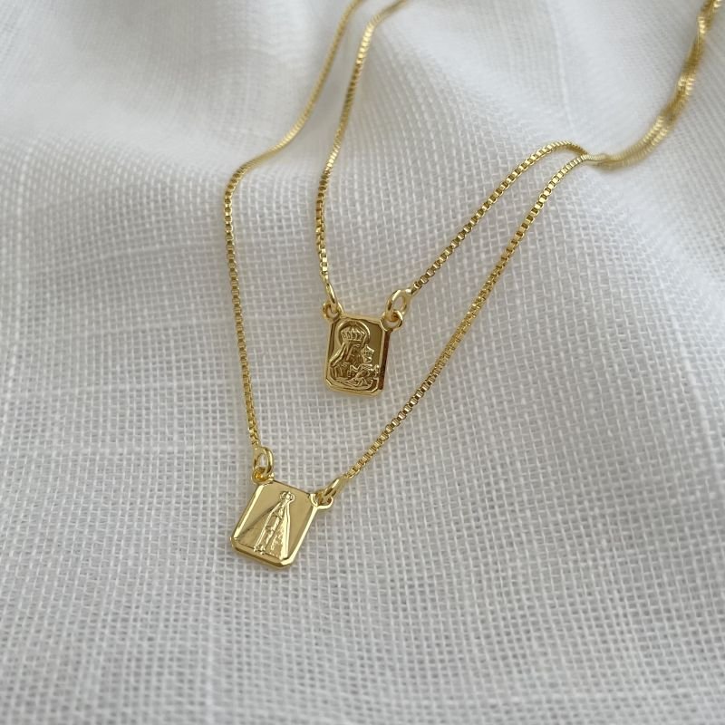 Escapulário Nossa Senhora Aparecida e Nossa Senhora do Carmo folheado a ouro 18k