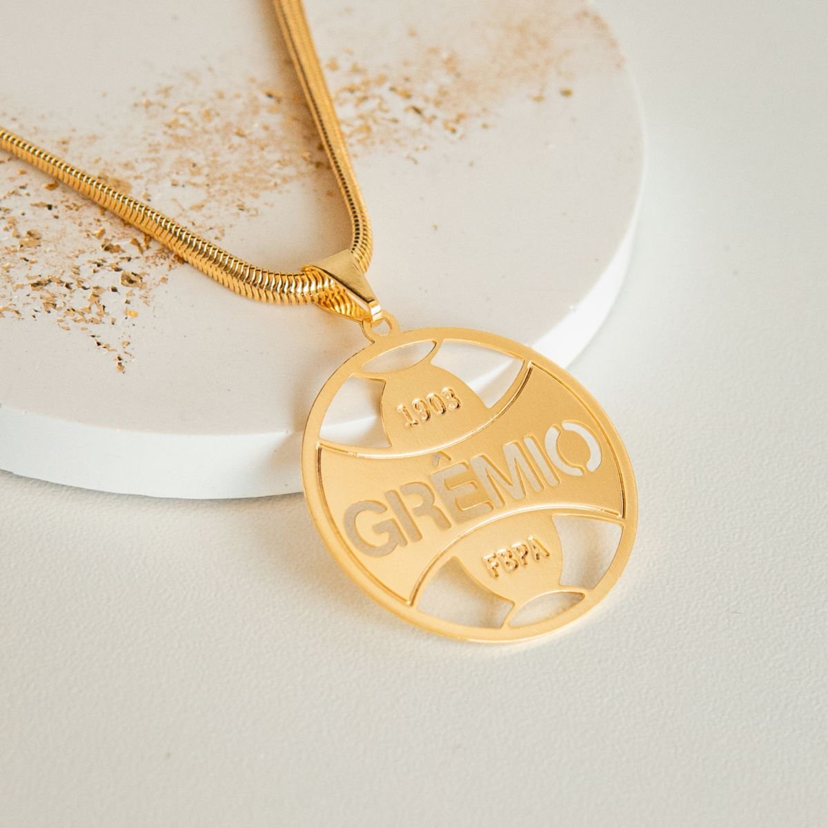 Pingente do Grêmio de corte a laser folheado a ouro 18k