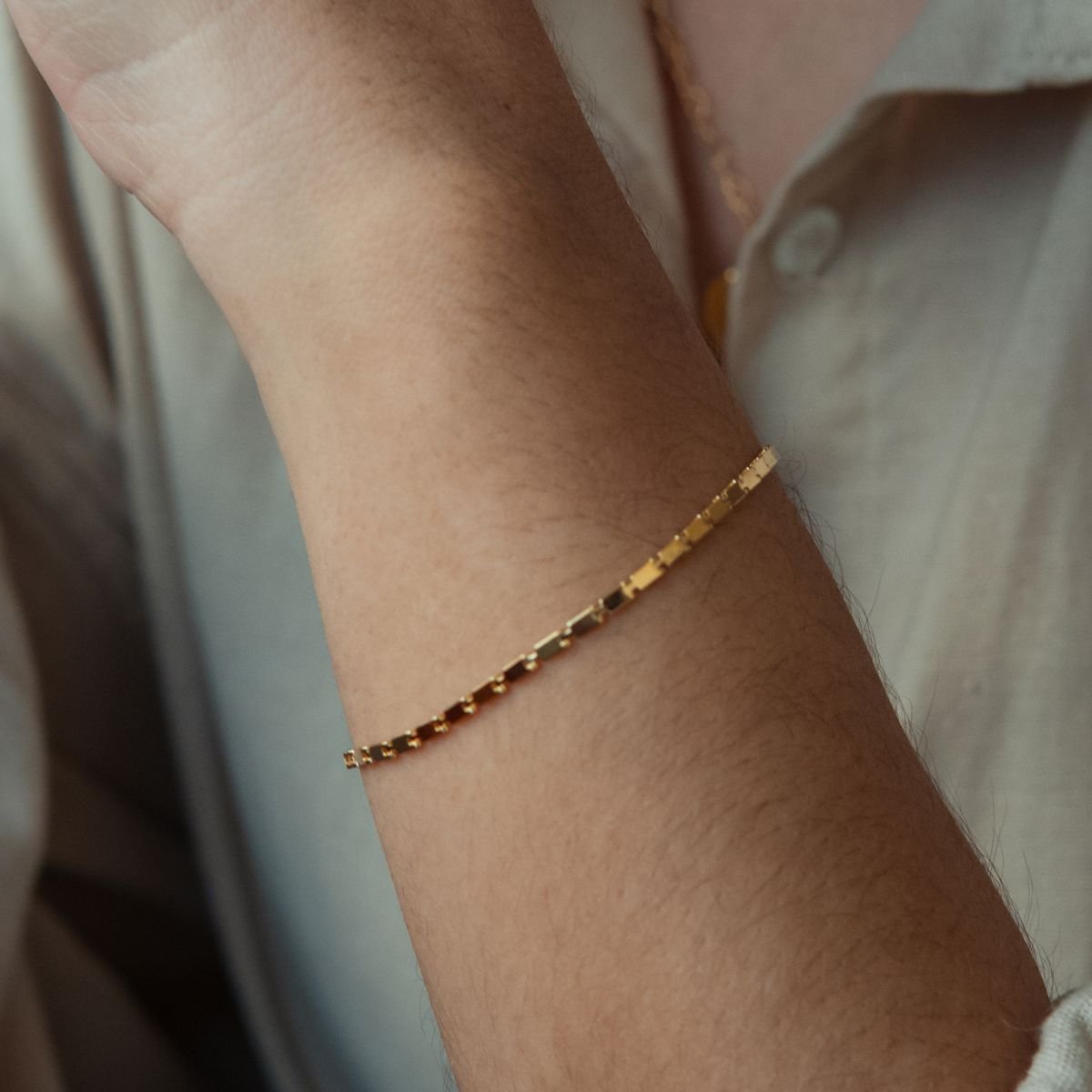 Pulseira de elos tramados folheada a ouro 18k