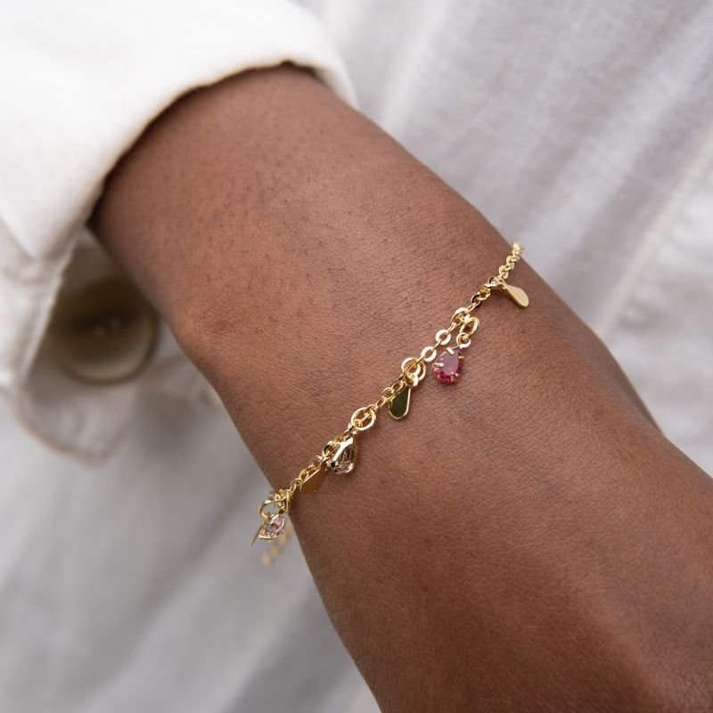 Pulseira de zircônias ovais coloridas folheada a ouro 18k