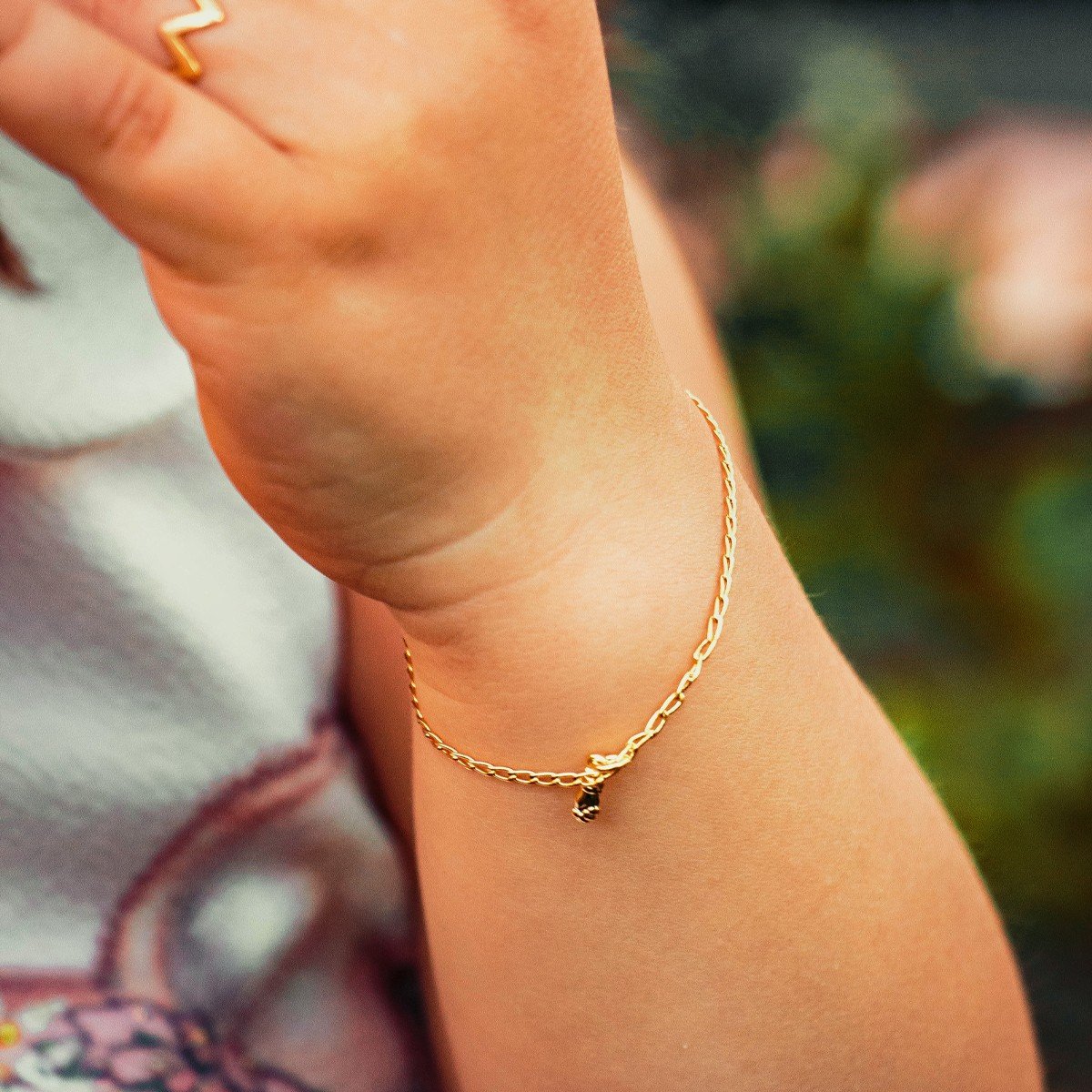 Pulseira infantil de figa folheada a ouro 18k