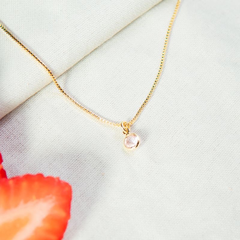 Tornozeleira ponto de luz rosa folheada a ouro 18k